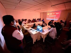 SESVER realiza reunión regional sobre manejo y control del sarampión en Coatzacoalcos