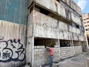 Sellan accesos del Hotel Playa Varadero en Coatzacoalcos para reforzar seguridad