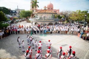 Conmemoran el Día de la Bandera con acto cívico en Nanchital