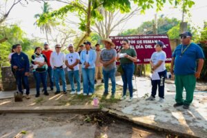 Minatitlán realiza jornada de limpieza en “El Chorrito” por el Día Mundial del Agua