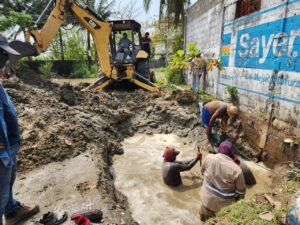 Reparan fuga histórica de agua potable en colonia Tierra Nueva
