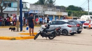 Pobladores de Villa Allende aprovechan jornada de vacunación canina y felina