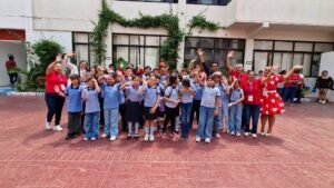 Celebran el Día del Libro con jornada cultural y recreativa en biblioteca de Coatzacoalcos