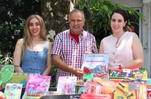 DIF Coatzacoalcos recibe donación de juguetes para celebrar a niñas y niños