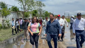 Alcalde de Coatzacoalcos supervisa daños por lluvias; realizarán censo en viviendas afectadas