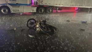 Muere mujer tras accidente en la Transístmica en Sayula de Alemán