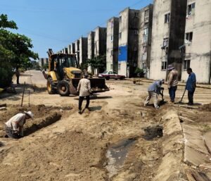 Ayuntamiento de Coatzacoalcos atiende vialidades y drenajes en distintos sectores de la ciudad