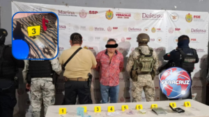 Detienen a “El Comandante Cachondo” durante cateo por presunto narcomenudeo en Cosoleacaque
