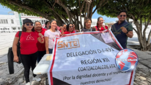 Movimiento magisterial en Coatzacoalcos exige mejoras laborales y acusa abandono del SNTE