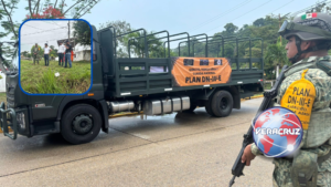 Ejército limpia arroyo en Villa Cuichapa para prevenir inundaciones durante temporada de lluvias