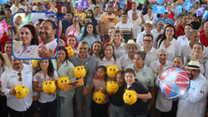 Presidenta del DIF Coatzacoalcos participa en arranque del Boteo Teletón para el CRIT Minatitlán