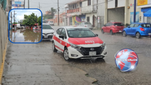 Aguacero convierte calles en ríos y deja varados a automovilistas en Coatzacoalcos