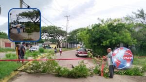 Socavón obliga a cerrar el paso en calle Zamora de Villa Allende