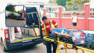 Motociclista termina en el hospital tras chocar contra camioneta en San Andrés Tuxtla