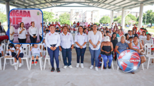 Acercan servicios gratuitos a familias de San Martín con brigada del DIF