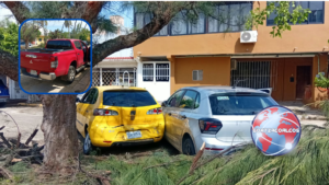 Persecución para detener a empresario termina en accidente en Coatzacoalcos