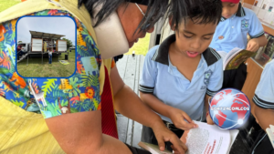 Acerca Pedro Miguel Rosaldo el Librobús a las escuelas de Coatzacoalcos con 5 mil ejemplares